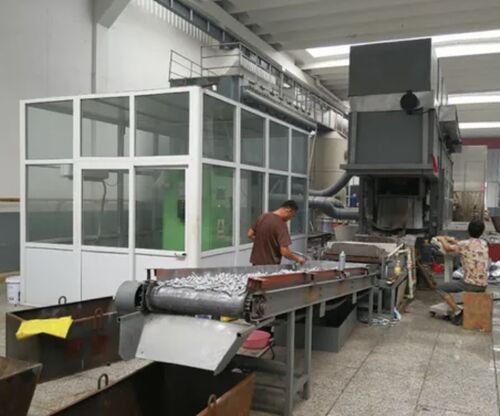 последний случай компании о Оборудование для горячего оцинковления поставлено производителю дорожных ограждений в Таиланде